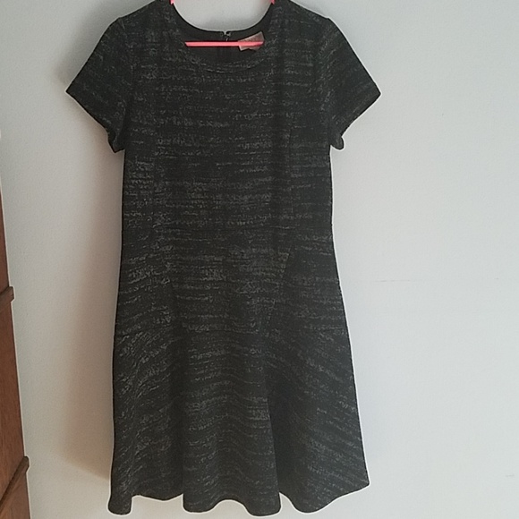 Black and gray dress - Picture 1 of 5
